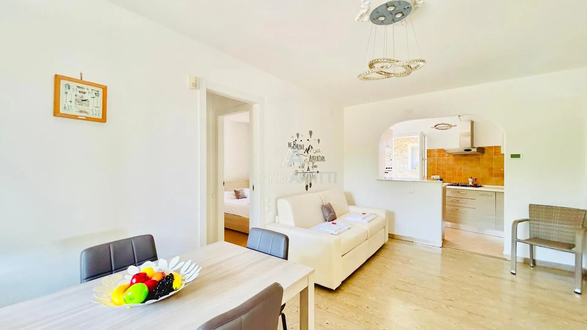 Costa D'Oro - Residence Con Accesso Al Lago Sirmione Lägenhet